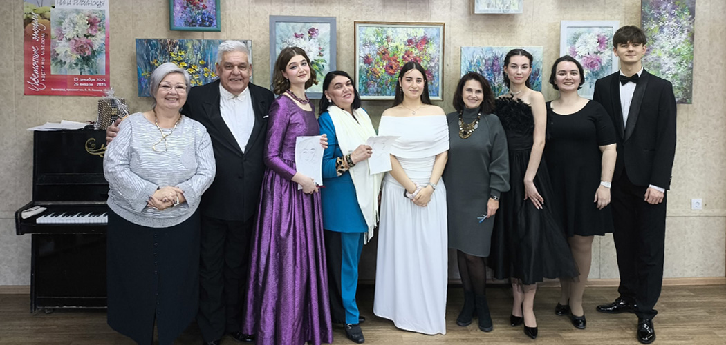 Персональная выставка "Цветочные эмоции"""Рим Москва Петербург" в сентябре 2025 г."