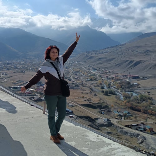 На смотровой площадке в горах севеной Осетии