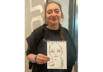 Линейный портрет волонтера «Школы 21» Сбера в Волгограде