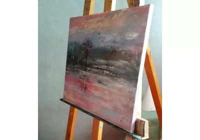 Картина "Одинокое дерево" на молберте.