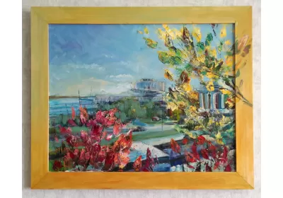 Картина "Осенний Волгоград" в раме, окрашенной вручную. Ветви деревьев яркими листьями выходят на раму, расширяя пространство.